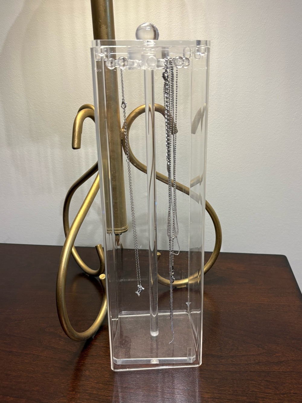 Jewelry Necklace Storage